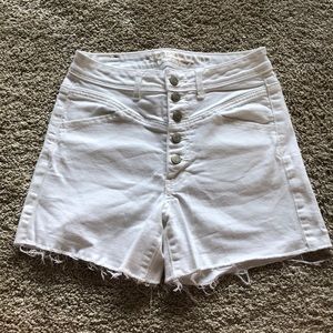 White high waisted AE jean shorts